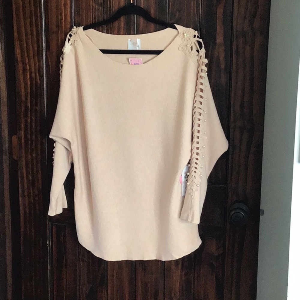 Siren Lily maternity long sleeve sweater size L. NWT.